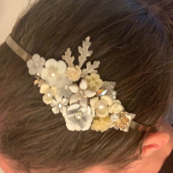 Floral Headband - Picture 4 of 5